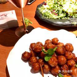 娱乐吃瓜小土豆,吃瓜小土豆的趣味观察
