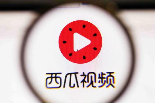 娱乐吃瓜封面如何做视频,掌握吸睛秘籍