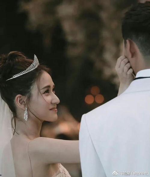 窦骁何超莲 吃瓜娱乐圈,娱乐圈瓜田再起波澜